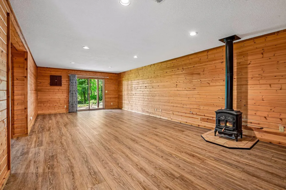 10580 Little Avenue Waconia, MN 55387