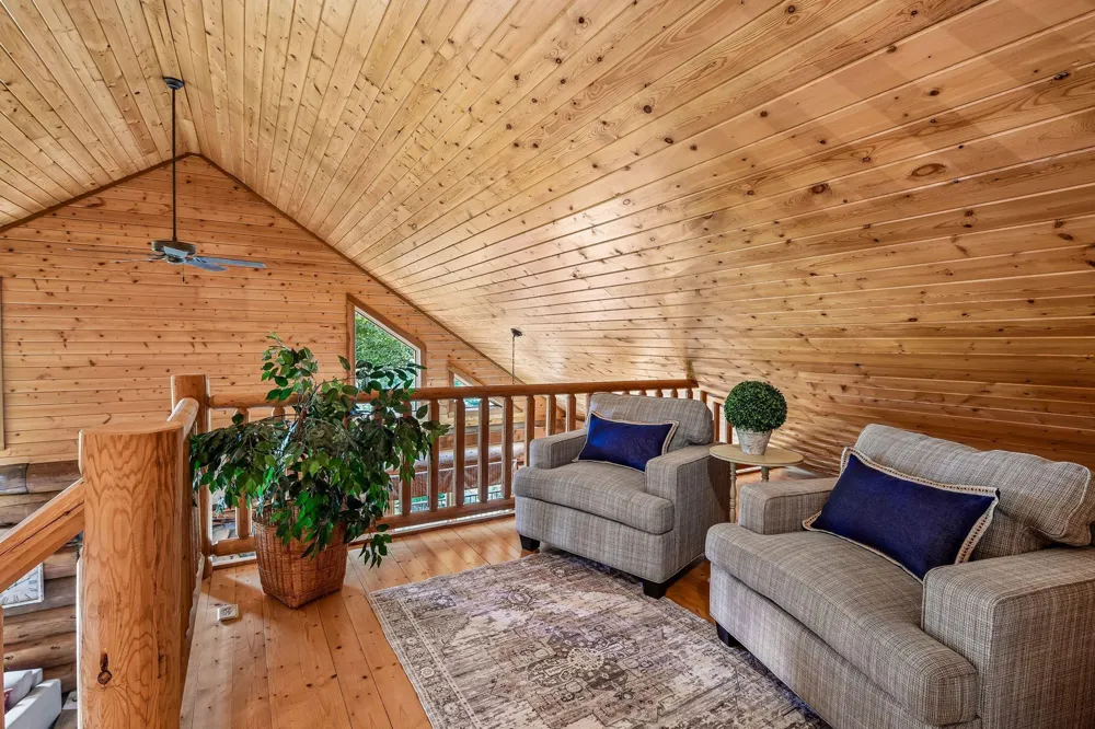 10580 Little Avenue Waconia, MN 55387