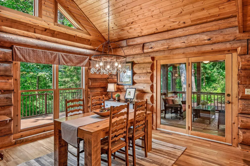10580 Little Avenue Waconia, MN 55387