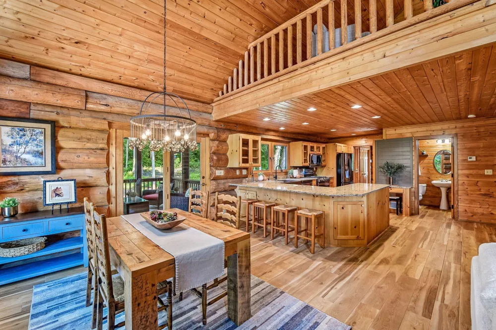 10580 Little Avenue Waconia, MN 55387