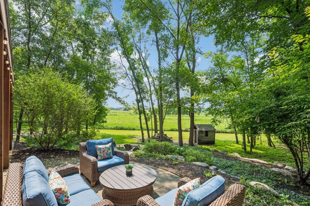 10580 Little Avenue Waconia, MN 55387