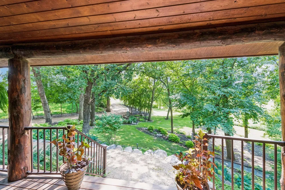 10580 Little Avenue Waconia, MN 55387