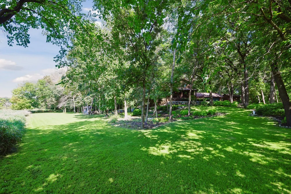10580 Little Avenue Waconia, MN 55387