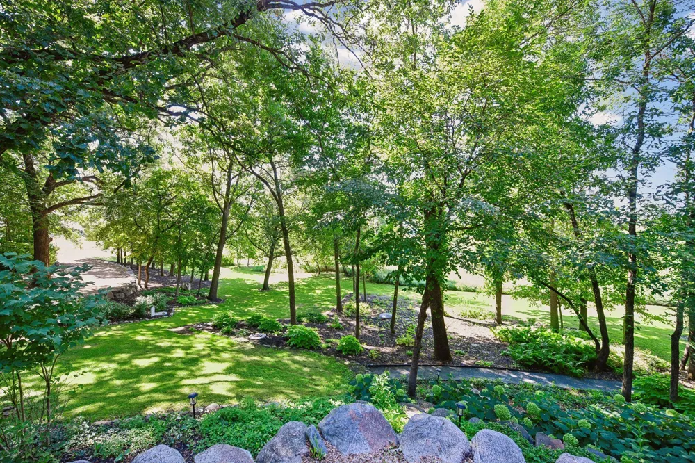 10580 Little Avenue Waconia, MN 55387