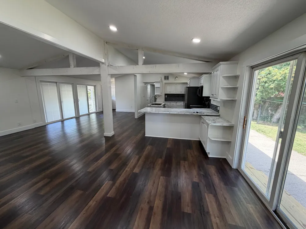 199 Hillwood Drive Lake City, MN 55041