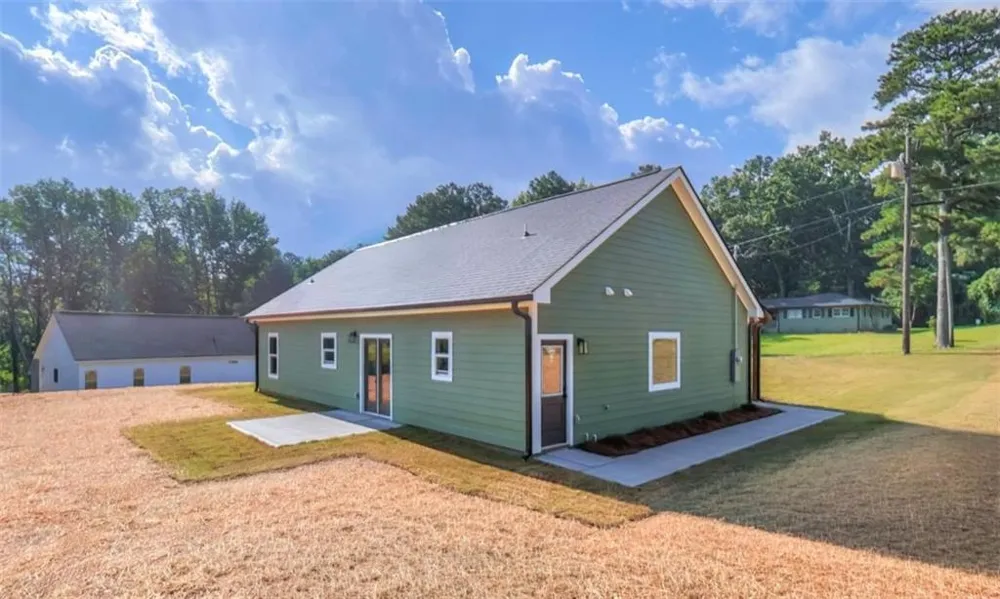 1116 Whispering Hills Drive Bremen, GA 30110