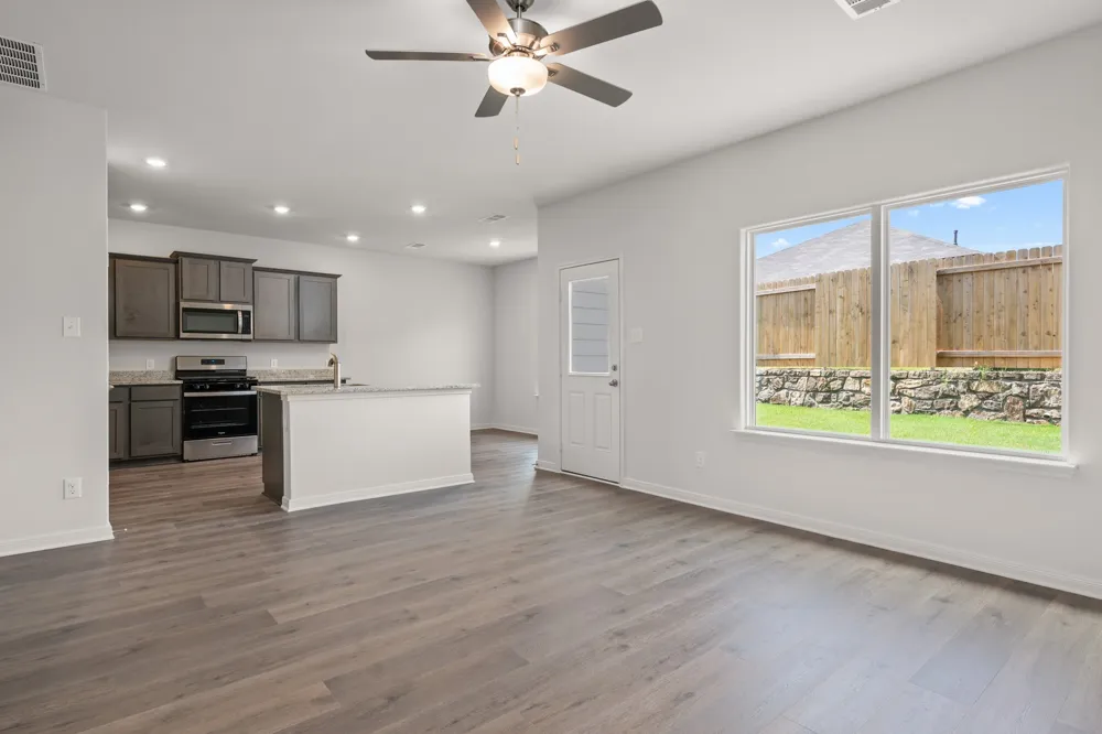 106 Thomas Paine Drive Venus, TX 76084