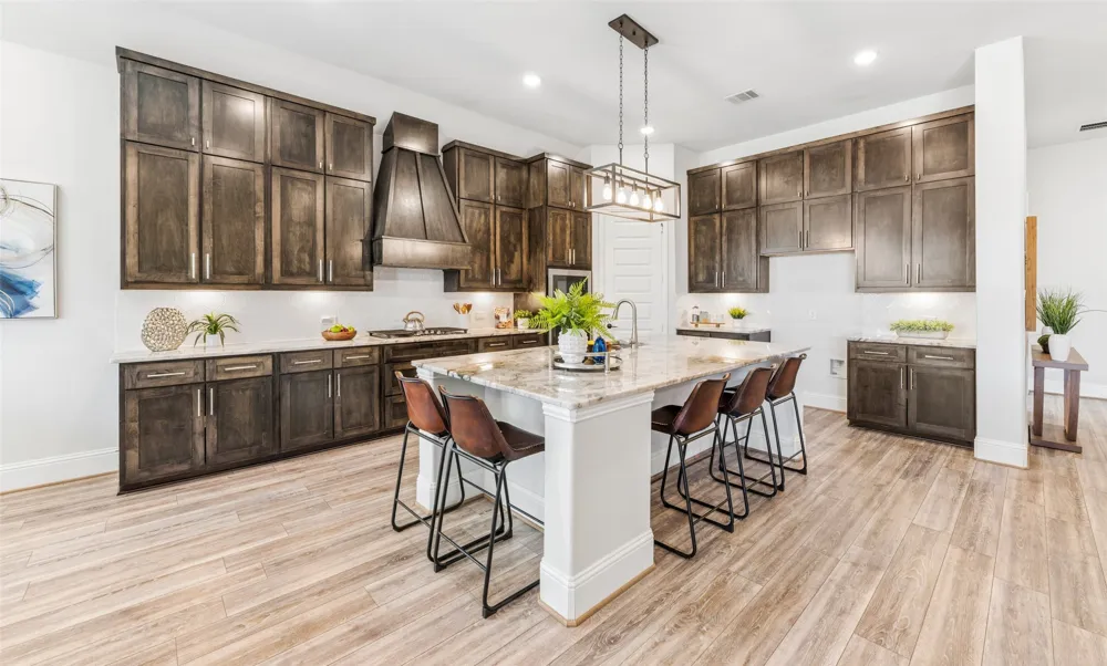 2700 Castlebridge The Colony, TX 75056