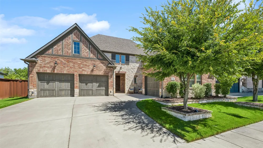 2700 Castlebridge The Colony, TX 75056