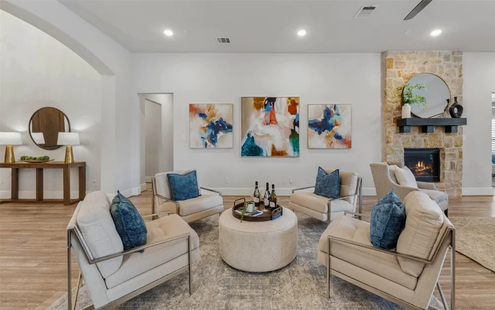 2700 Castlebridge The Colony, TX 75056