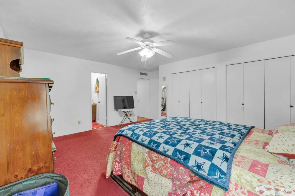 5013 Shannon Drive The Colony, TX 75056