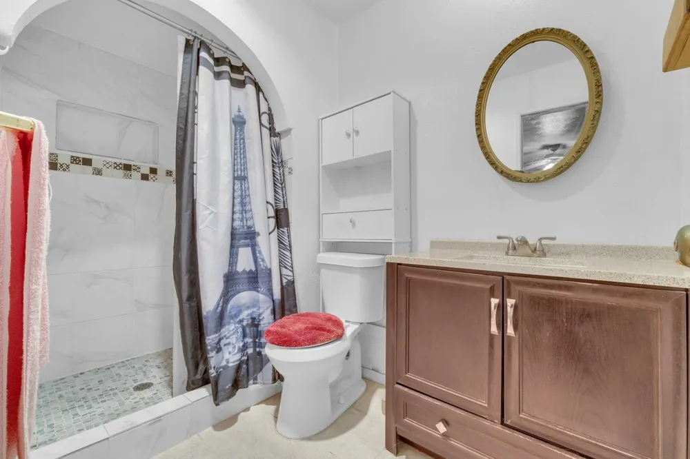 5013 Shannon Drive The Colony, TX 75056
