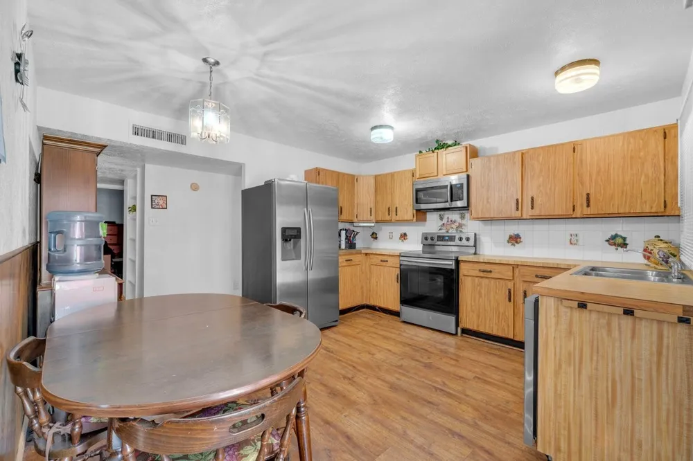 5013 Shannon Drive The Colony, TX 75056