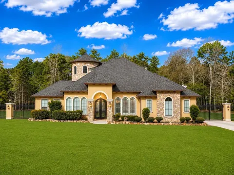 19709 Desna Drive