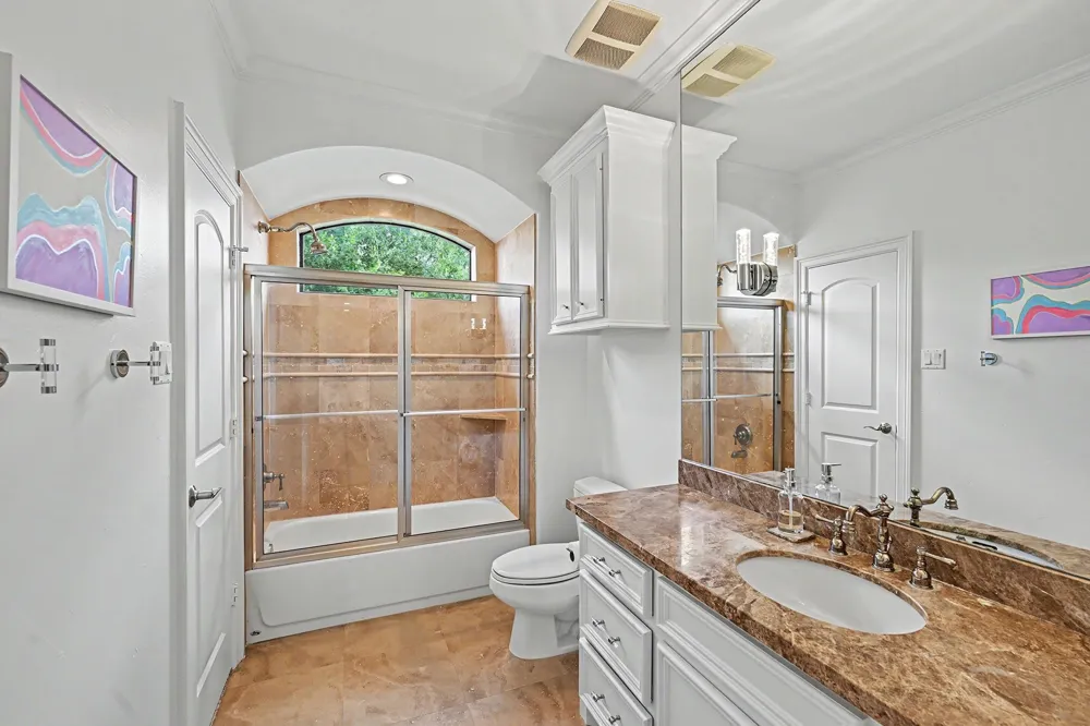 4412 Mildred Street Bellaire, TX 77401