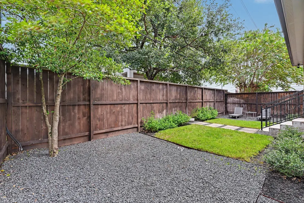 4412 Mildred Street Bellaire, TX 77401