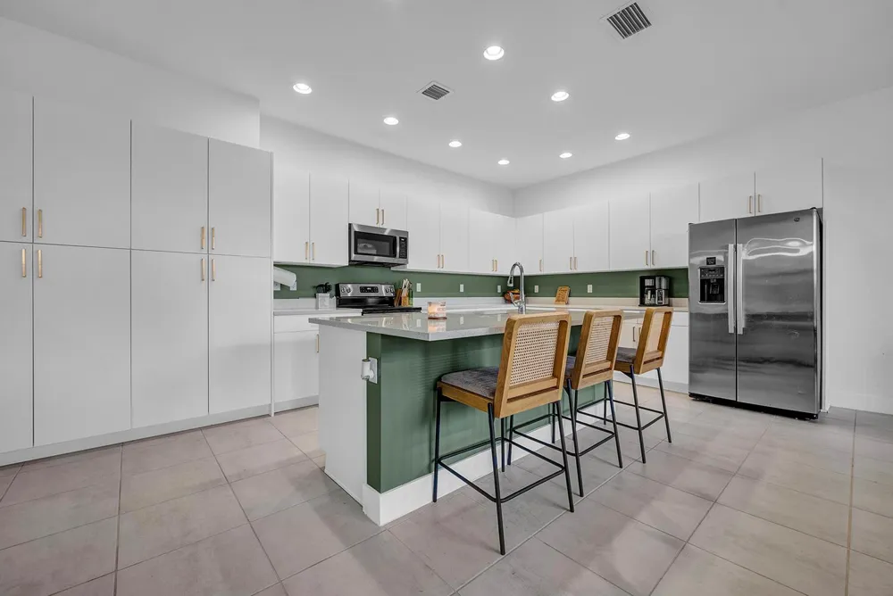 4979 Coquina Place Westlake, FL 33470