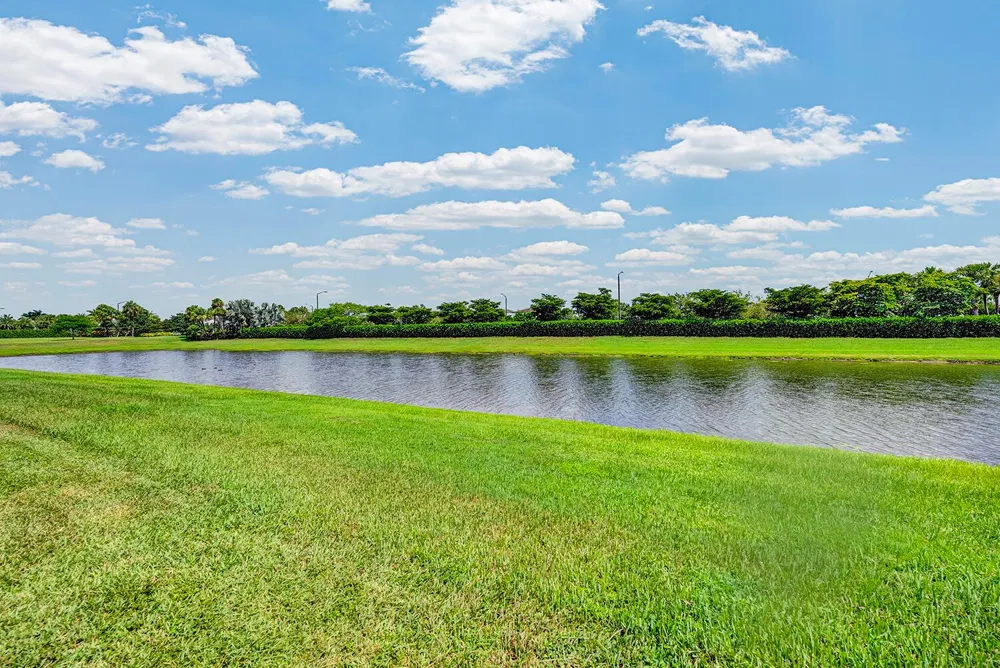 4979 Coquina Place Westlake, FL 33470