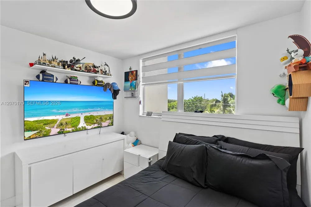 2821 Miami Beach Blvd #4F North Miami Beach, FL 33160