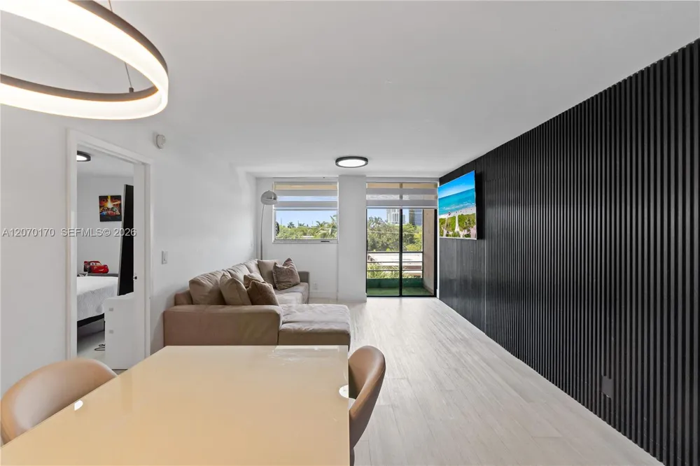 2821 Miami Beach Blvd #4F North Miami Beach, FL 33160