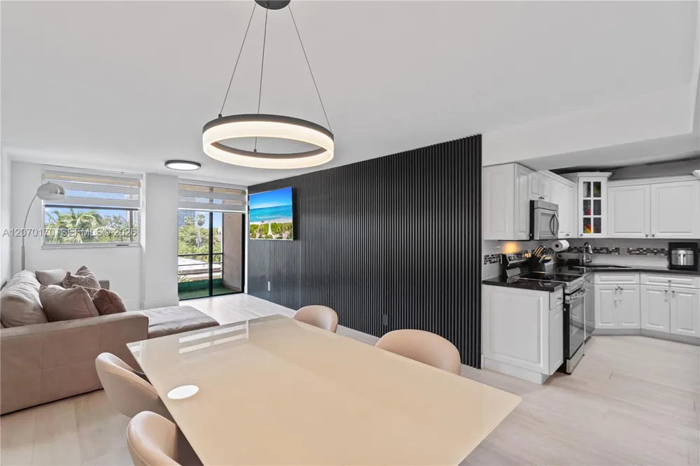 2821 Miami Beach Blvd #4F North Miami Beach, FL 33160
