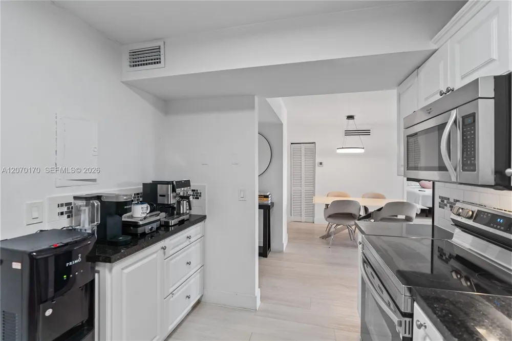2821 Miami Beach Blvd #4F North Miami Beach, FL 33160