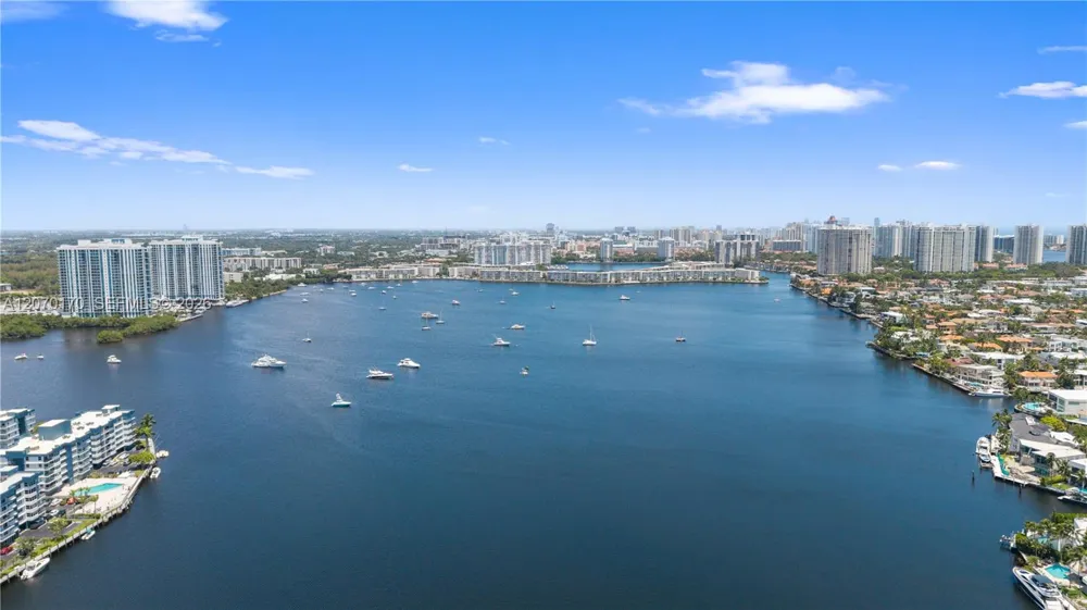 2821 Miami Beach Blvd #4F North Miami Beach, FL 33160