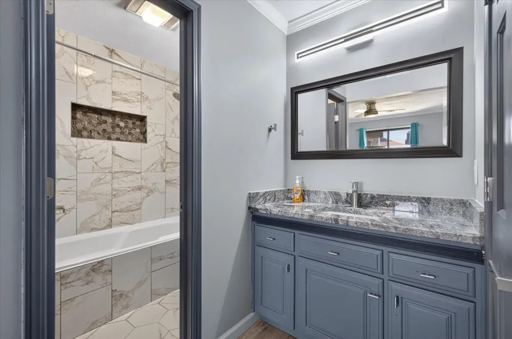 6703 Abbey Road Bartlesville, OK 74006