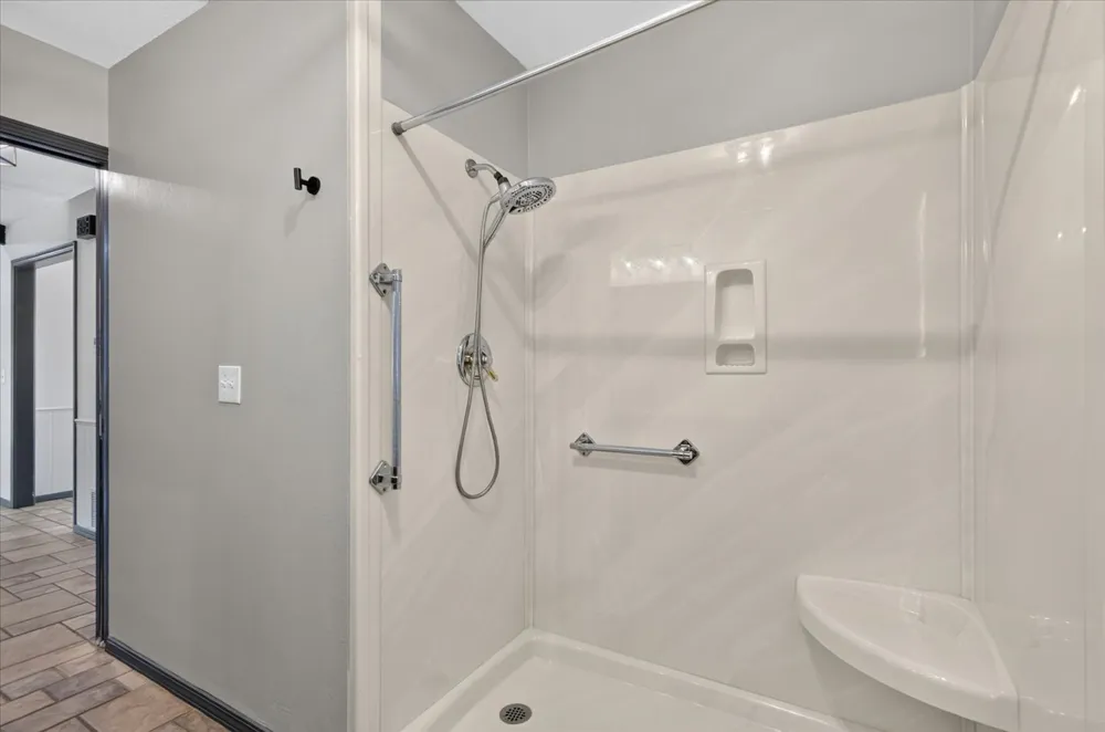 6703 Abbey Road Bartlesville, OK 74006