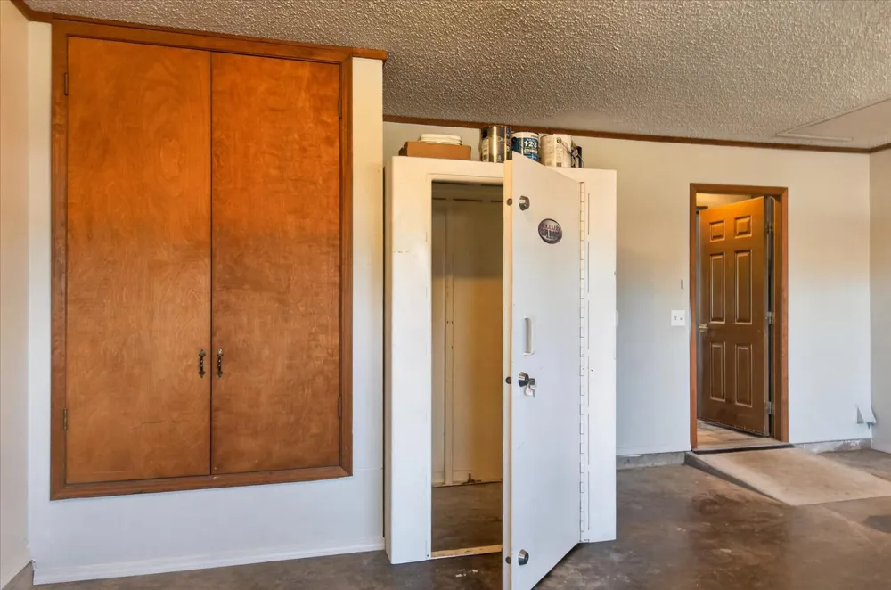 6703 Abbey Road Bartlesville, OK 74006
