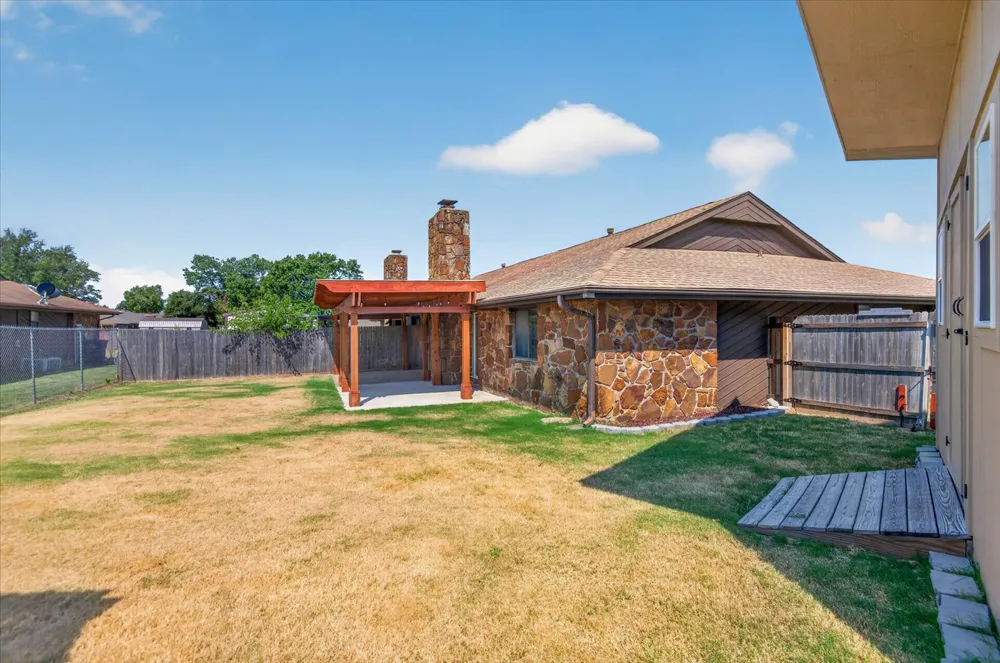 6703 Abbey Road Bartlesville, OK 74006