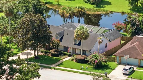 807 RIVERBEND BOULEVARD