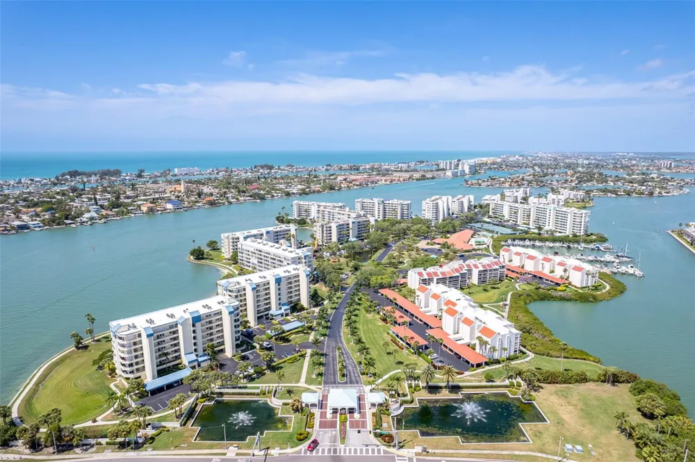 7963 SAILBOAT KEY BOULEVARD S #PH801 South Pasadena, FL 33707