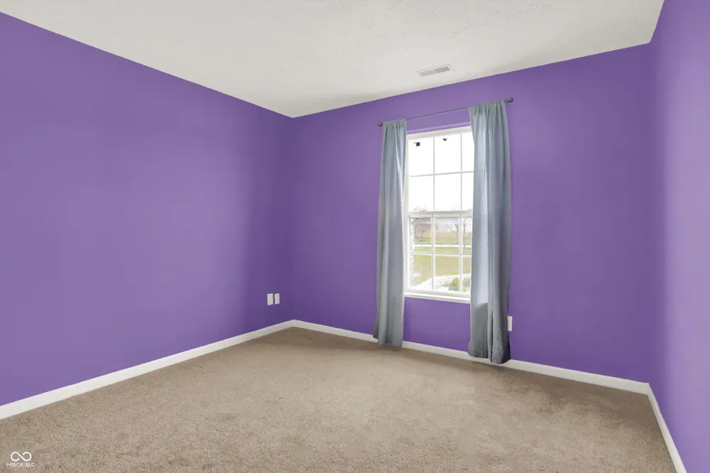 2399 Longleaf Drive Greenwood, IN 46143