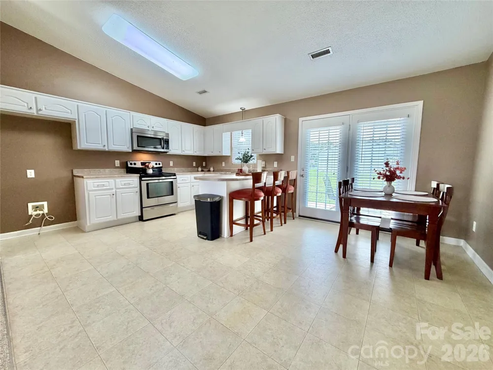 134 Brentwood Drive Taylorsville, NC 28681