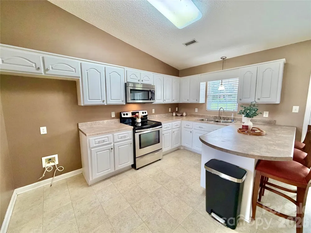 134 Brentwood Drive Taylorsville, NC 28681
