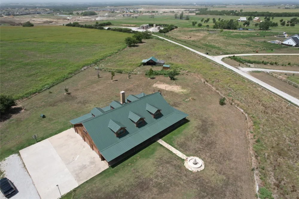 13201 Prairie Sky Lane Krum, TX 76249