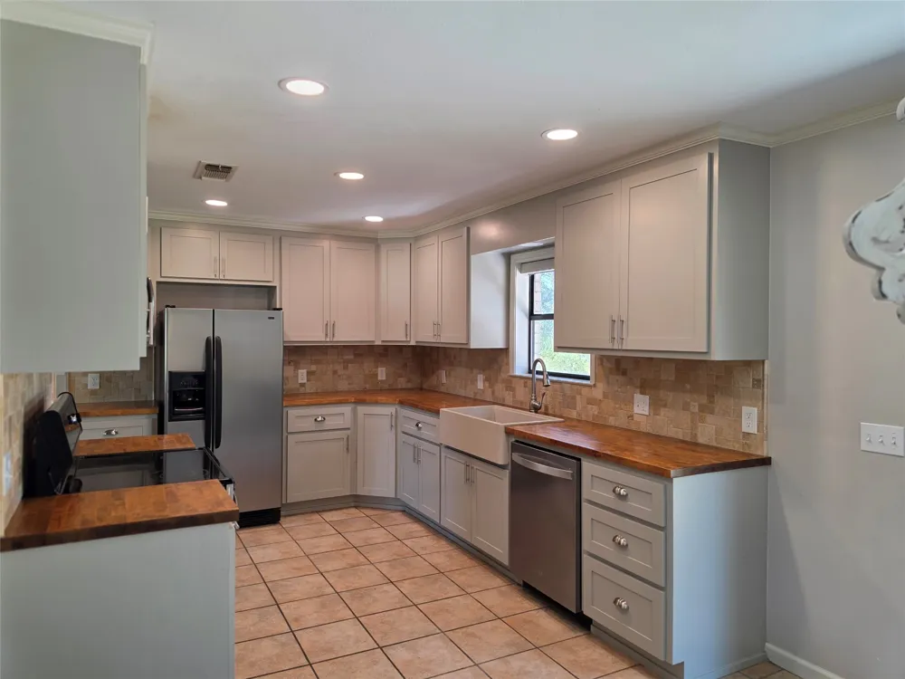 1717 County Road 318 Early, TX 76802