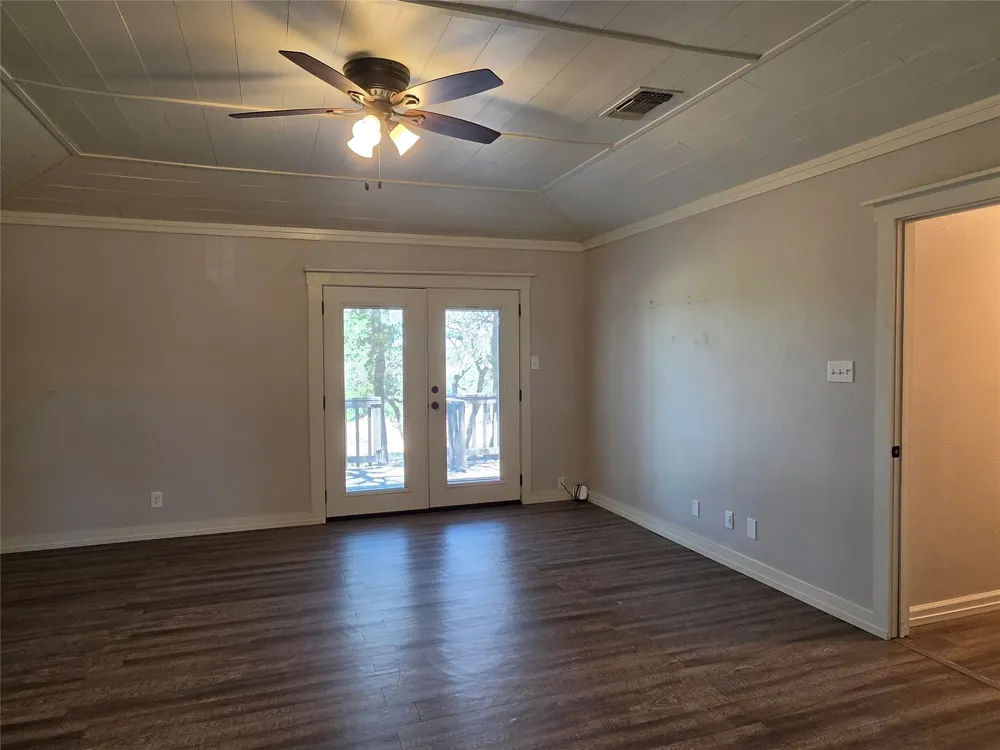 1717 County Road 318 Early, TX 76802