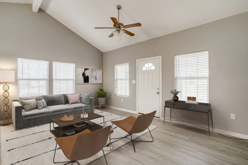 606 S Aquilla Street Itasca, TX 76055
