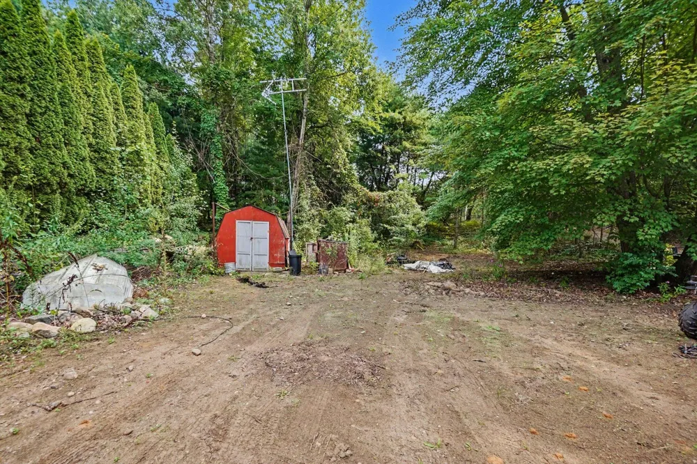 8221 S Island View Drive Newaygo, MI 49337