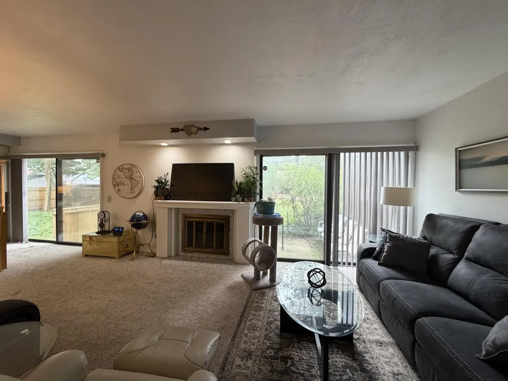 135 Balmoral Court Kalamazoo, MI 49006