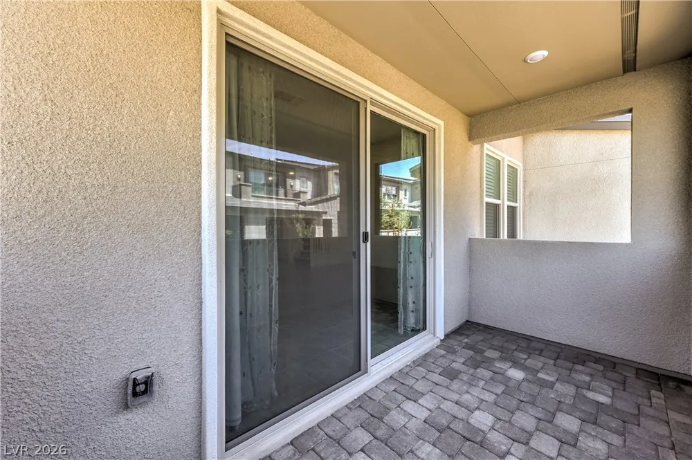 11390 Crimson Ledge Avenue Las Vegas, NV 89138