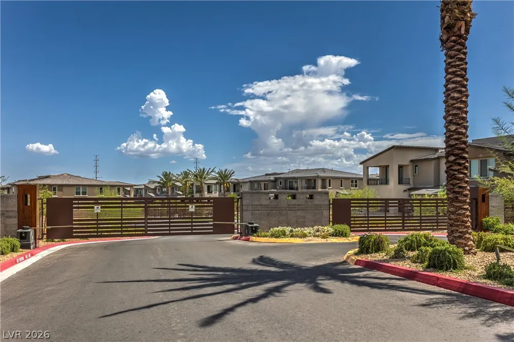 11390 Crimson Ledge Avenue Las Vegas, NV 89138