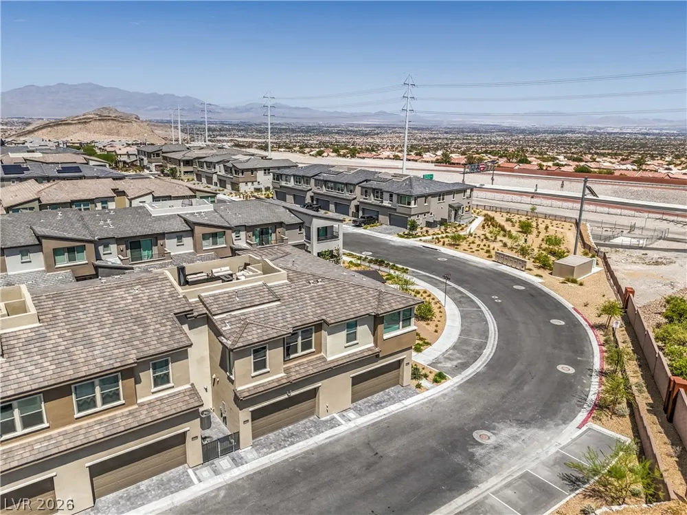 11390 Crimson Ledge Avenue Las Vegas, NV 89138