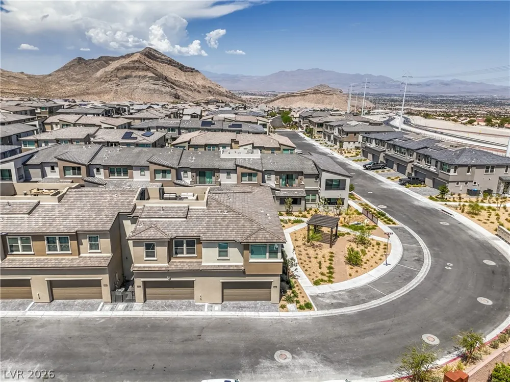 11390 Crimson Ledge Avenue Las Vegas, NV 89138