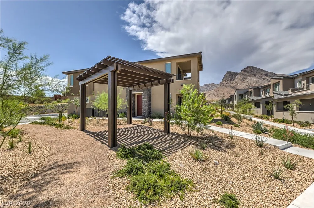 11390 Crimson Ledge Avenue Las Vegas, NV 89138