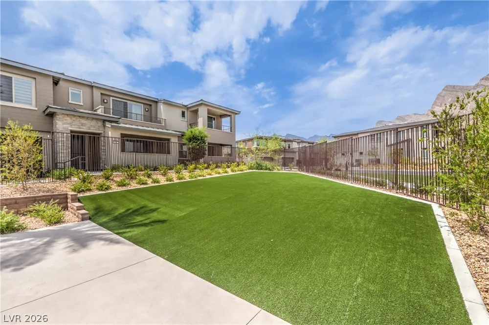 11390 Crimson Ledge Avenue Las Vegas, NV 89138