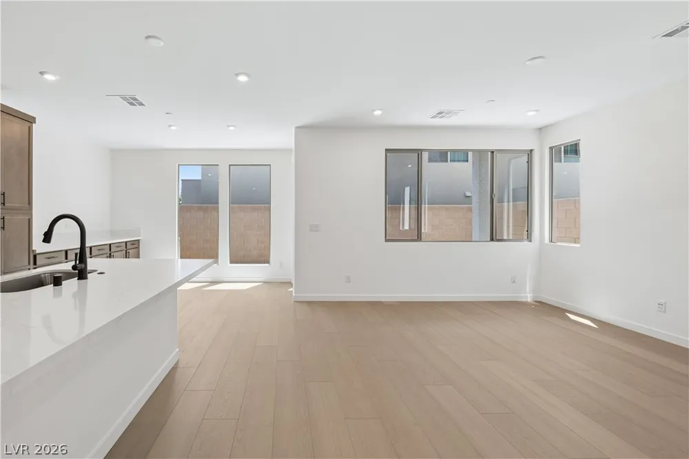 4285 Park Edge Court Las Vegas, NV 89141