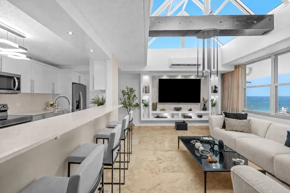 5859 ISLA VERDE AVENUE #PH-2019 Carolina, PR 00979